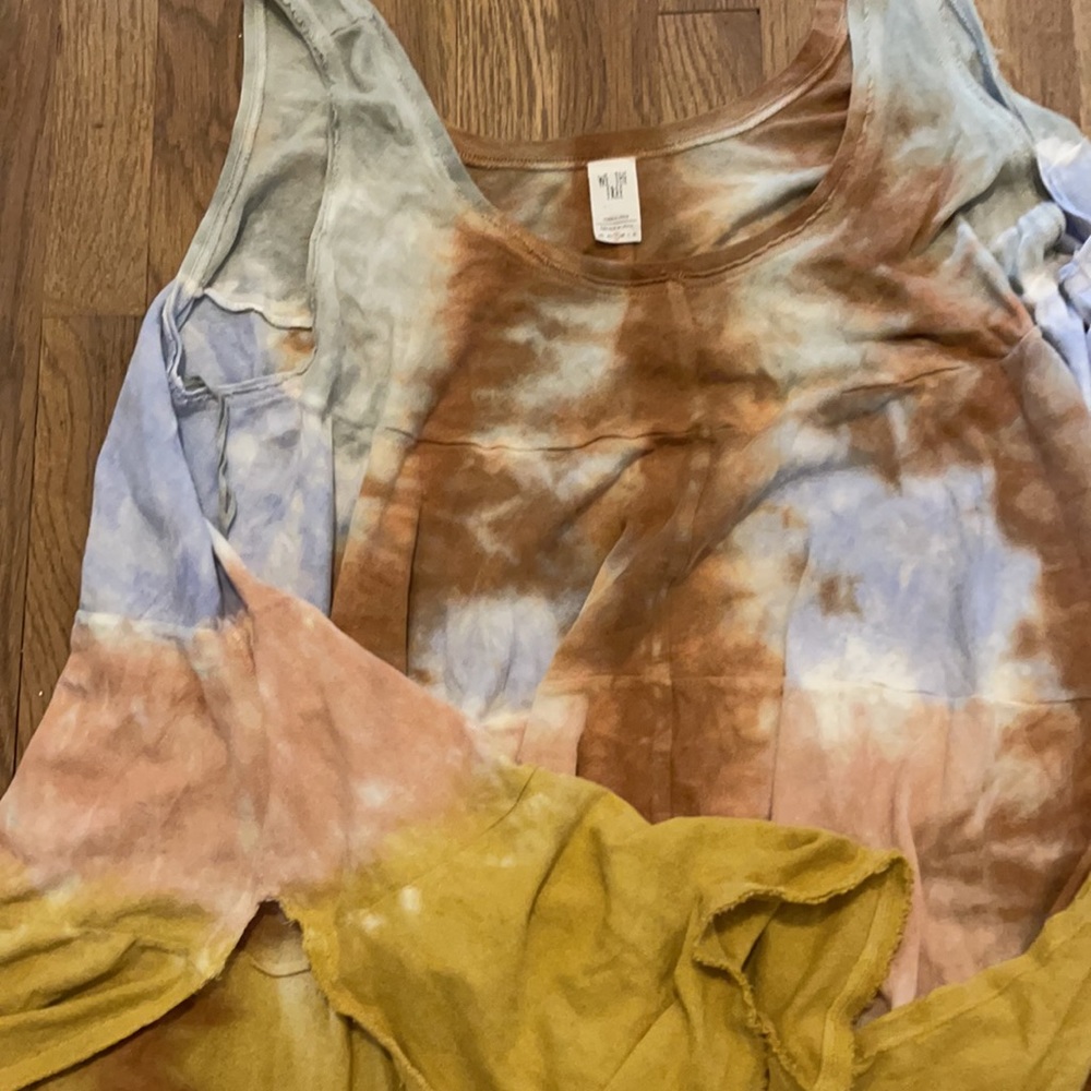 Free People - Picture 5 of 5